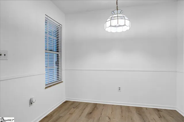 $179,900 | 4614 Old Spartanburg Road, Unit 28, Taylors, SC 29687