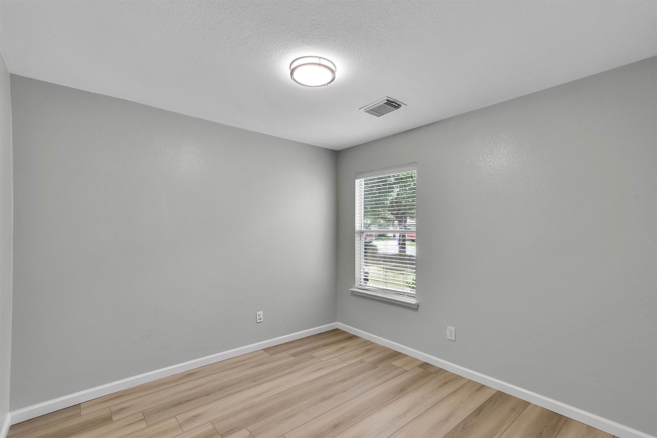 6507 Bluestone Springs Lane Spring, TX 77379 - Photo 8 of 17