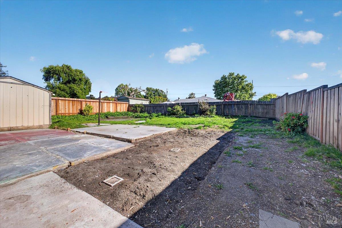 1048 San Clemente Drive Santa Rosa, CA 95404 - Photo 23 of 26