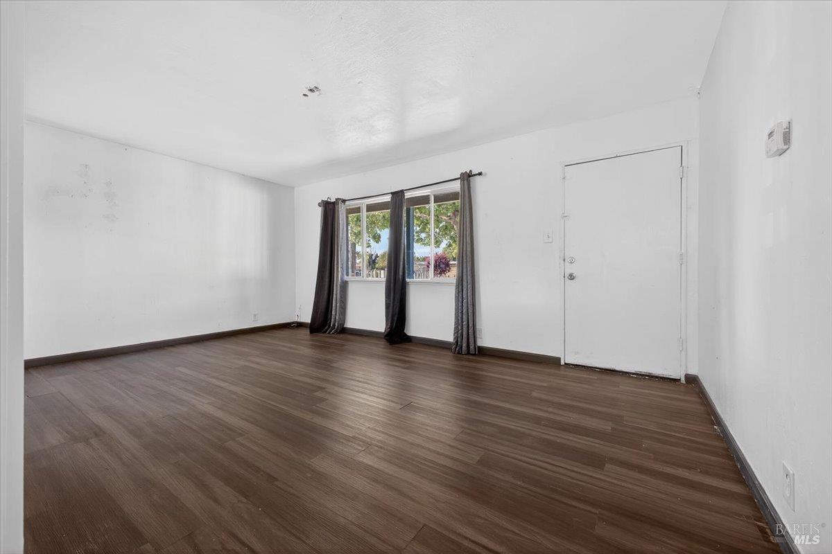 1048 San Clemente Drive Santa Rosa, CA 95404 - Photo 6 of 26