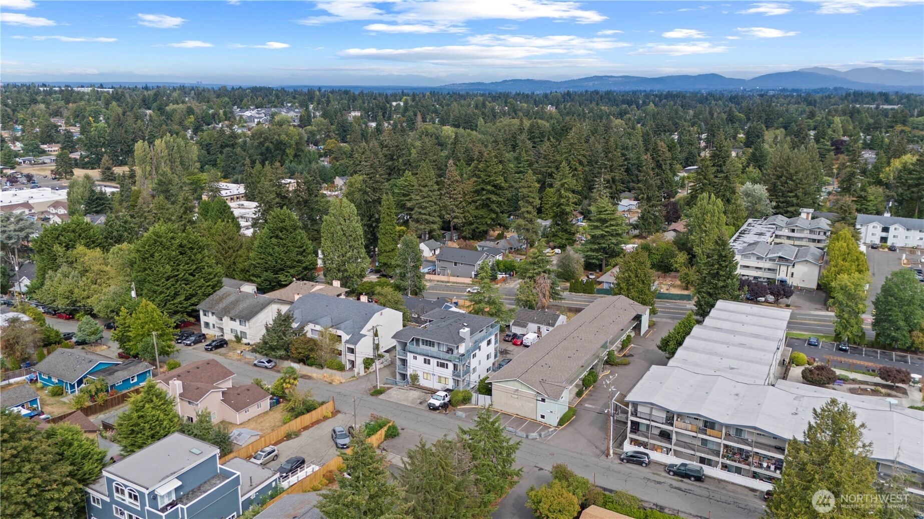 13204 12th Avenue Southwest Burien, WA 98146 - Photo 33 of 37 Gallery Image 33
