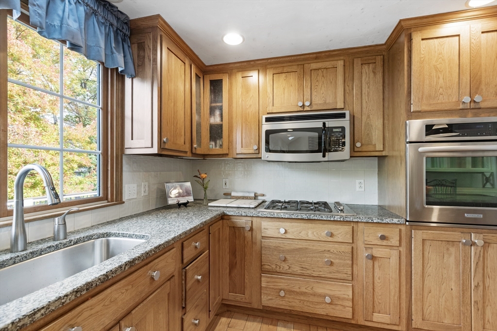73 Ridge Road Foxboro, MA 02035 - Photo 16 of 40 Gallery Image 16