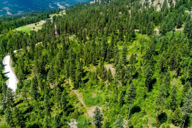 $295,000 | 3124 Orient Cutoff Road, Kettle Falls, WA 99141