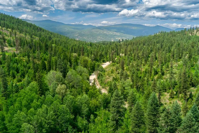 $295,000 | 3124 Orient Cutoff Road, Kettle Falls, WA 99141