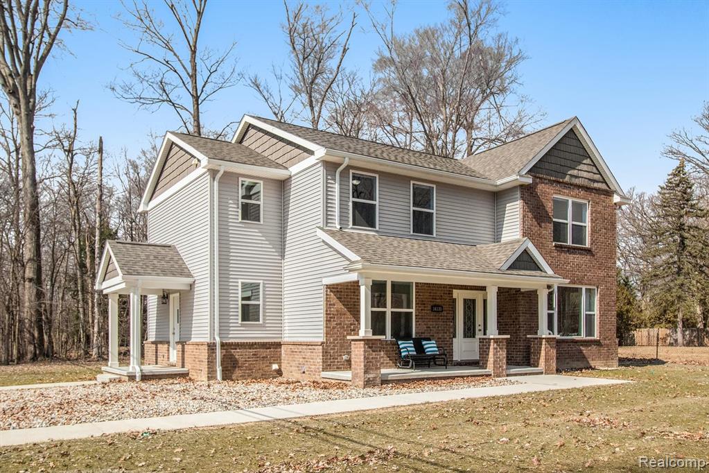 16135 Henry Ruff Road Livonia, MI 48154 - Photo 2 of 38