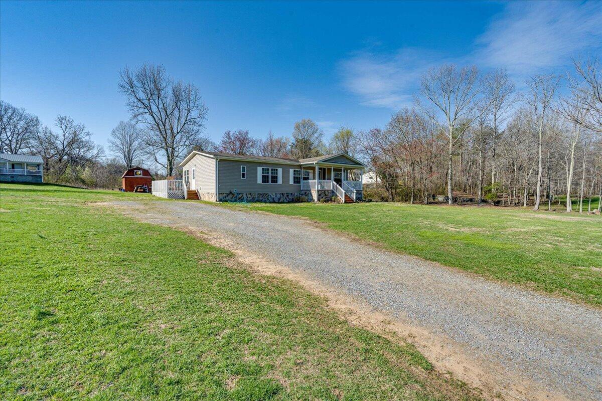 1922 Poe Road Soddy Daisy, TN 37379 - Photo 23 of 30 23-1922 Poe Rd-23