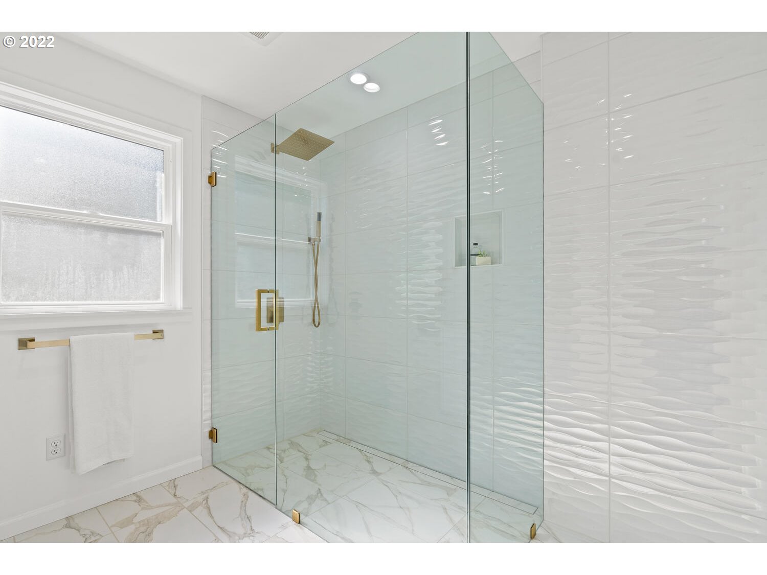 707 Lake Shore Road Lake Oswego, OR 97034 - Photo 21 of 32 Gallery Image 21