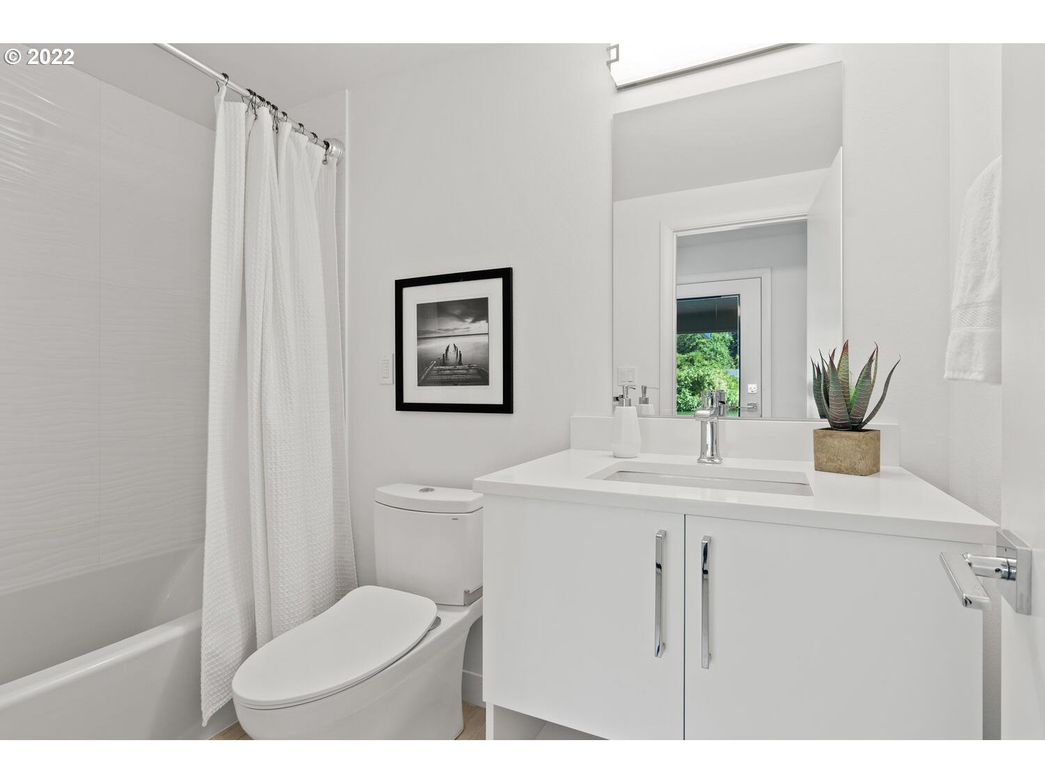 707 Lake Shore Road Lake Oswego, OR 97034 - Photo 28 of 32 Gallery Image 28