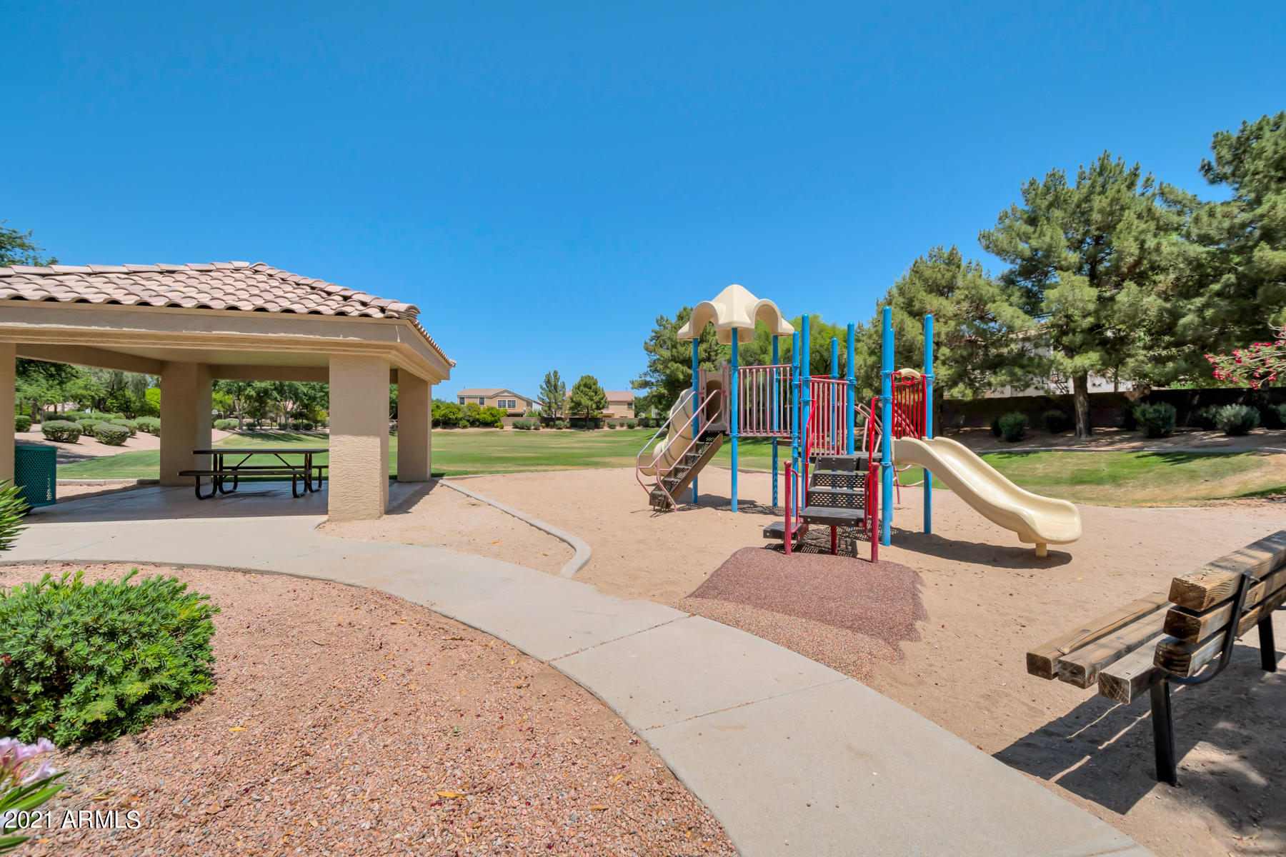 2851 East Ranch Court Gilbert, AZ 85296 - Photo 29 of 59 QPT - DSC_5903