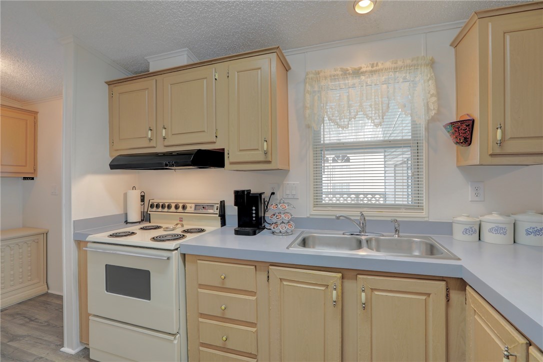 7563 Boxelder Road Micco, FL 32976 - Photo 8 of 27 Gallery Image 8