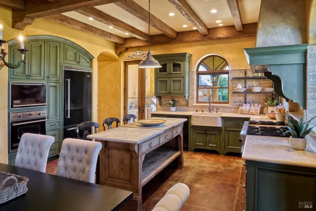 $4,995,000 | 21000 8th Street East, Sonoma, CA 95476