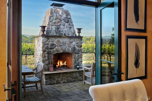 $4,995,000 | 21000 8th Street East, Sonoma, CA 95476