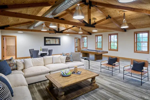 $4,995,000 | 21000 8th Street East, Sonoma, CA 95476