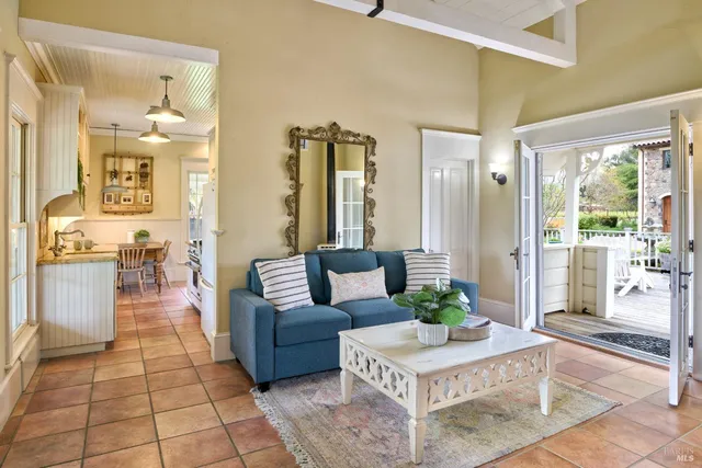 $4,995,000 | 21000 8th Street East, Sonoma, CA 95476