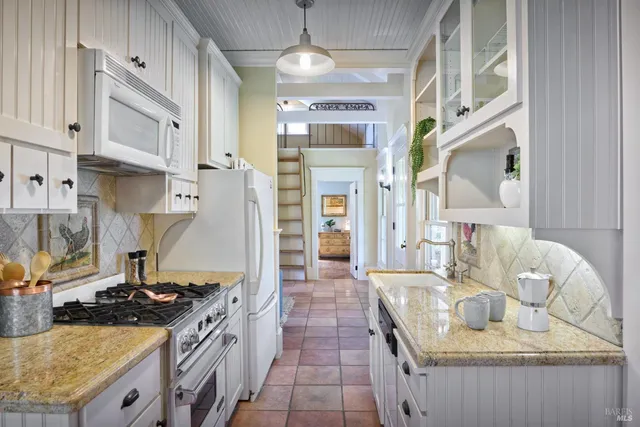 $4,995,000 | 21000 8th Street East, Sonoma, CA 95476