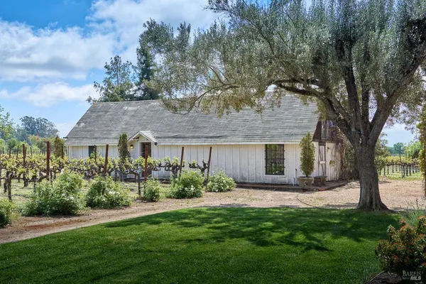 $4,995,000 | 21000 8th Street East, Sonoma, CA 95476