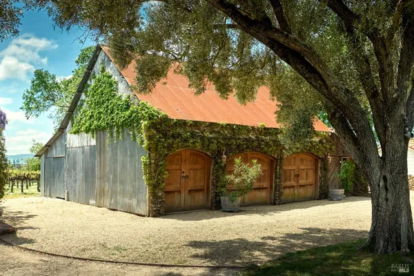 $4,995,000 | 21000 8th Street East, Sonoma, CA 95476