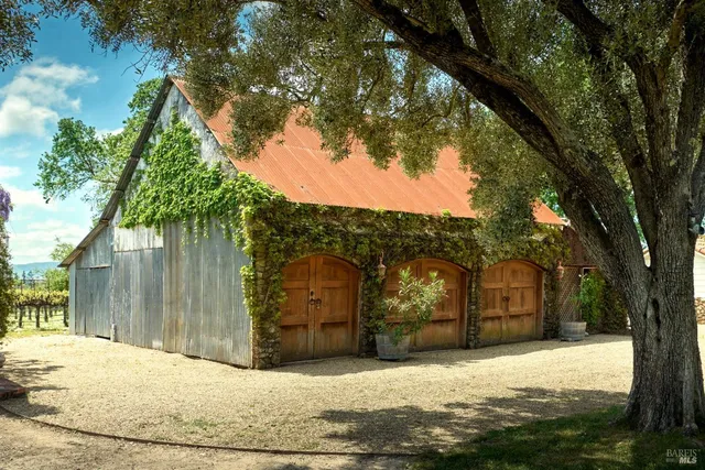 $4,995,000 | 21000 8th Street East, Sonoma, CA 95476