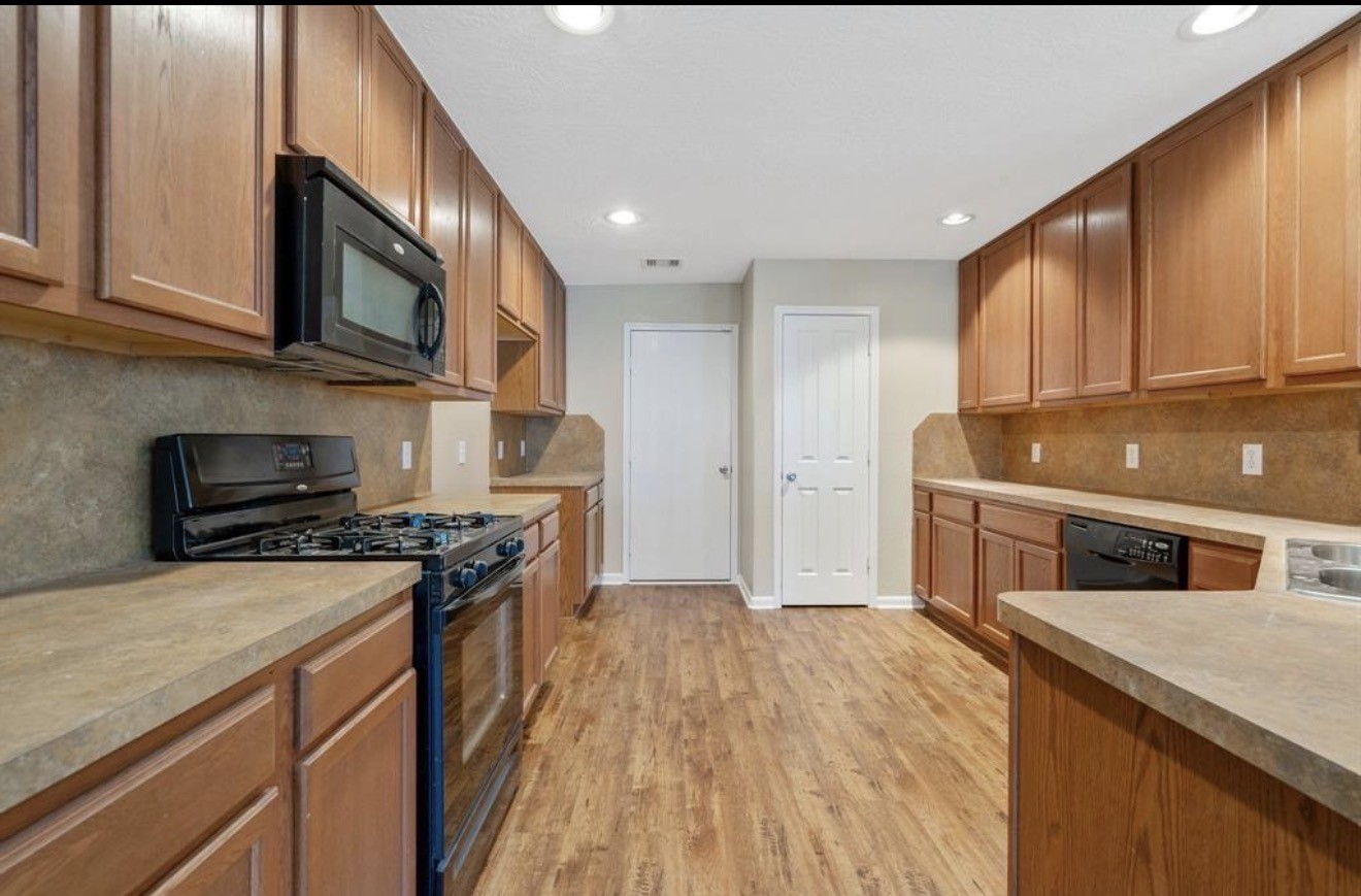 3134 Ribbon Creek Way Spring, TX 77389 - Photo 5 of 6