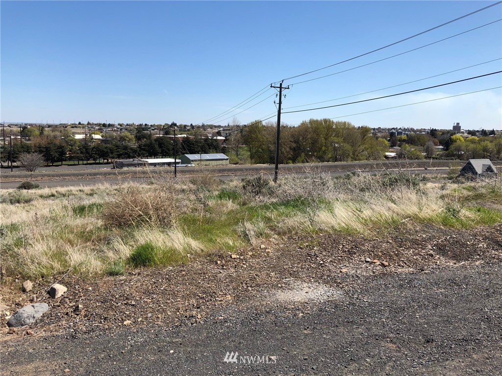 300-block Strand Road Northwest Ephrata, WA 98823 - Photo 2 of 3 Gallery Image 2