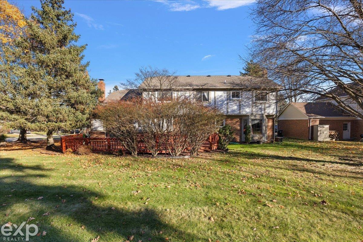 1579 Lomas Verdes Rochester Hills, MI 48306 - Photo 8 of 64