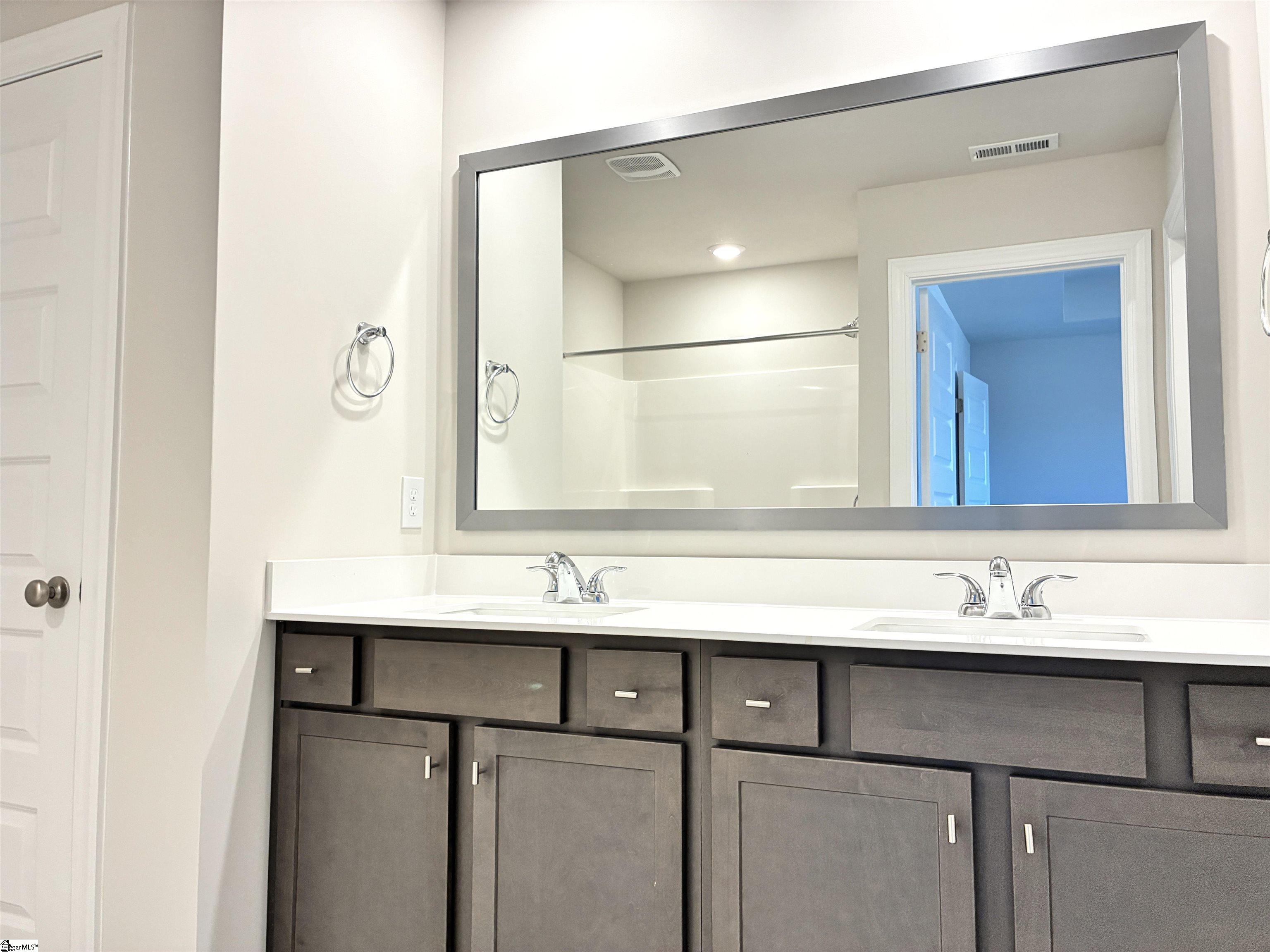 216 Crimson Tree Court Greenville, SC 29607 - Photo 13 of 21