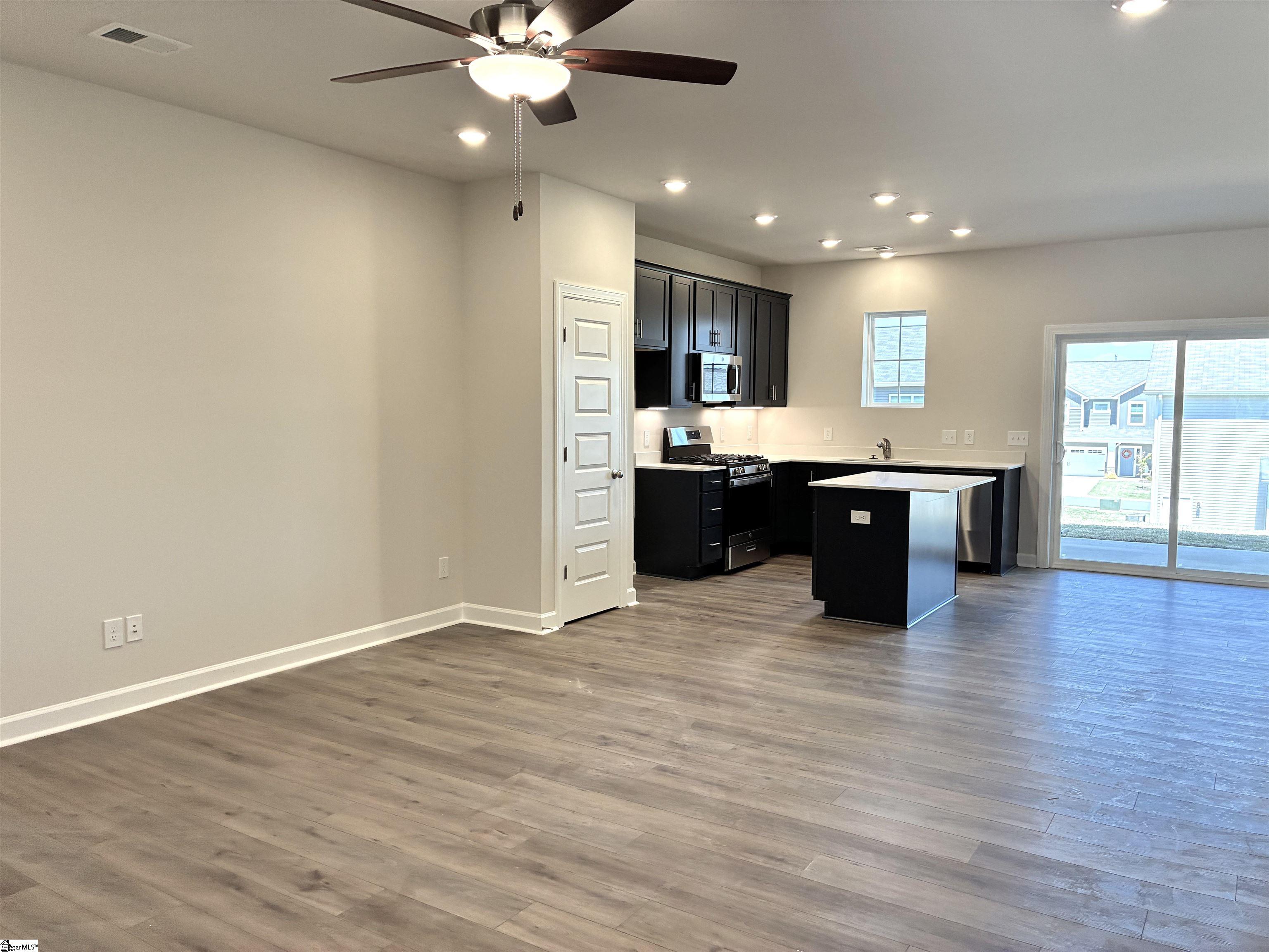 216 Crimson Tree Court Greenville, SC 29607 - Photo 3 of 25