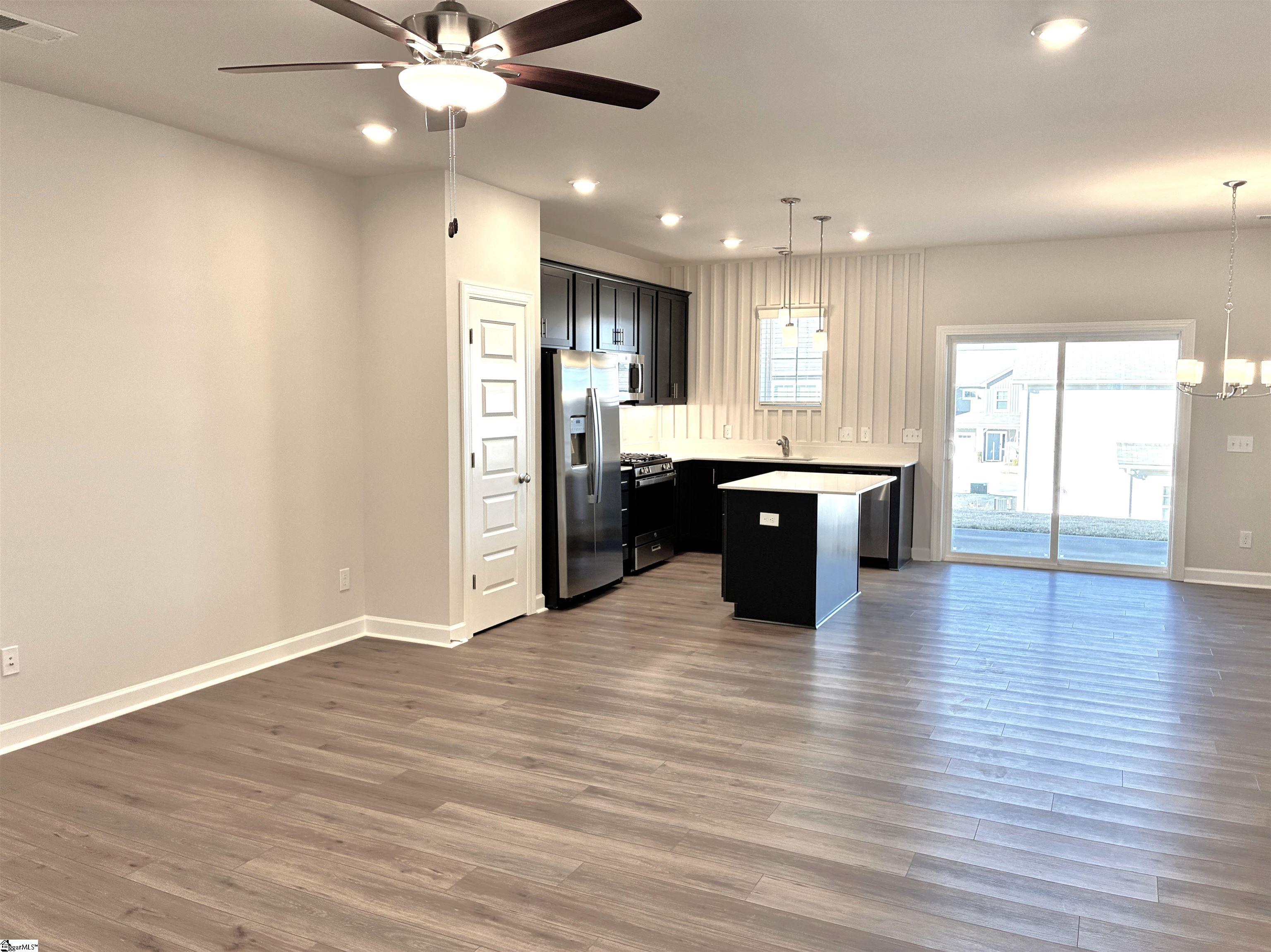 216 Crimson Tree Court Greenville, SC 29607 - Photo 6 of 21