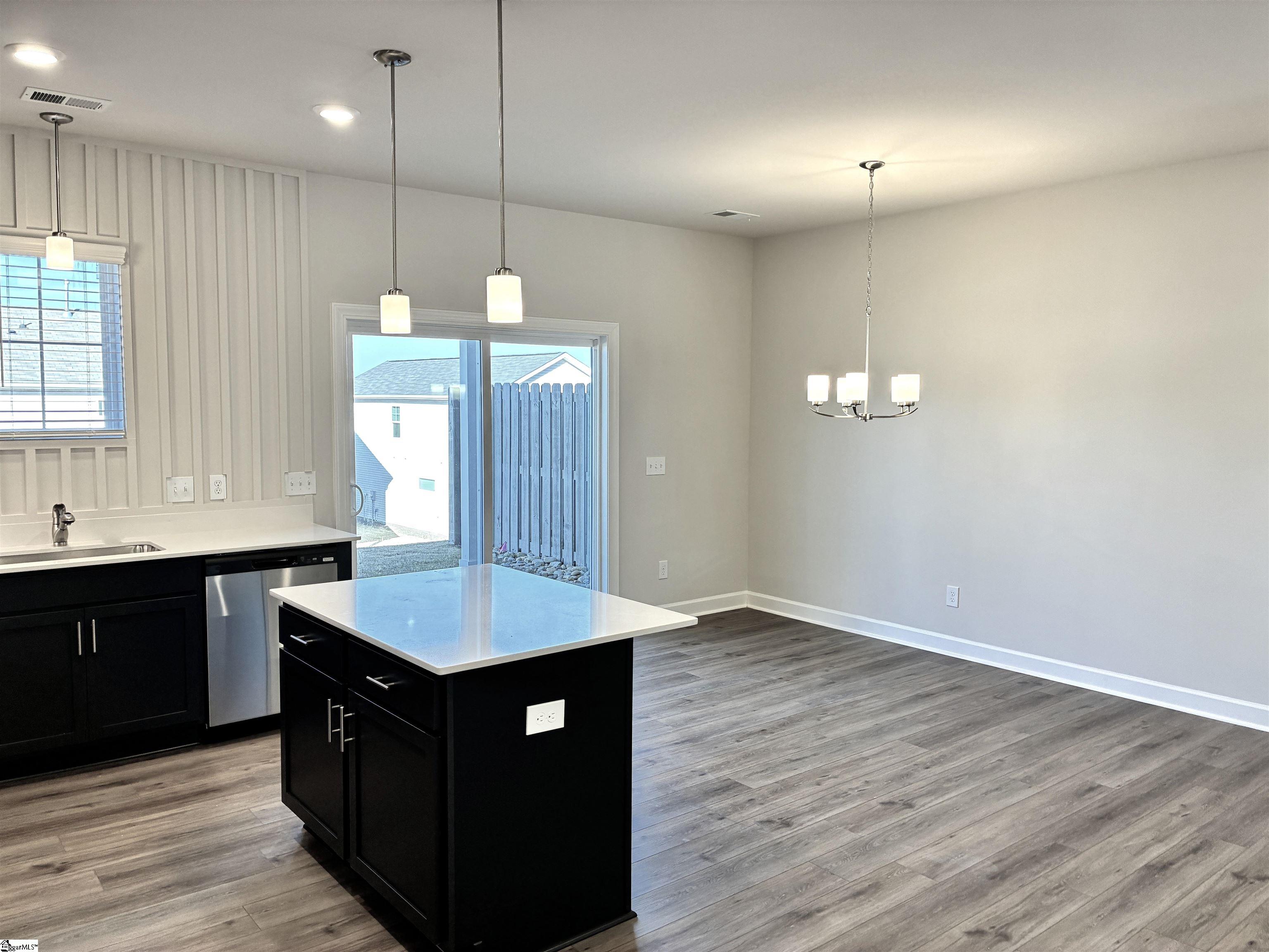 216 Crimson Tree Court Greenville, SC 29607 - Photo 7 of 21