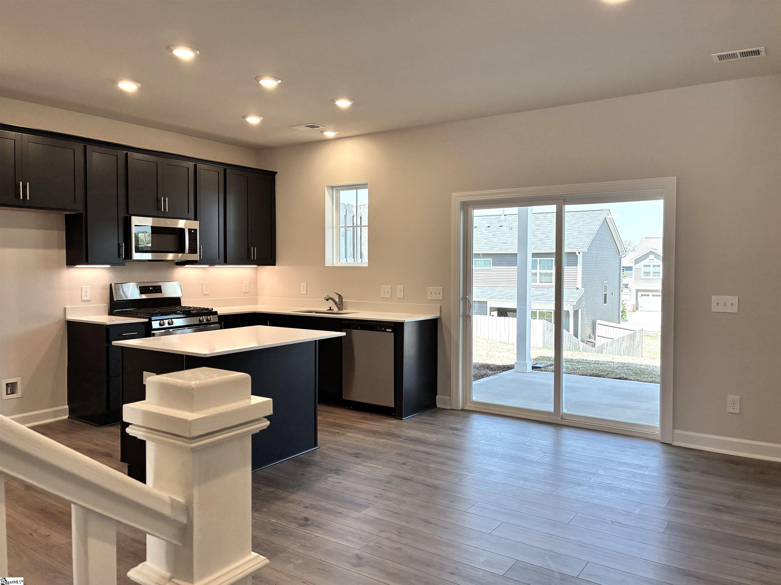 216 Crimson Tree Court Greenville, SC 29607 - Photo 9 of 25