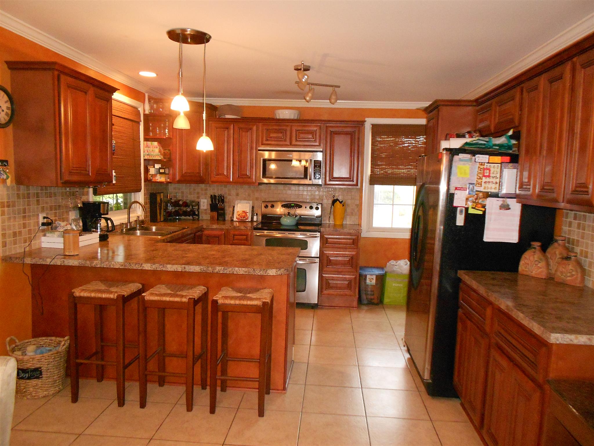 314 Gates Road Goodlettsville, TN 37072 - Photo 7 of 29 a kitchen with lots of counter top space