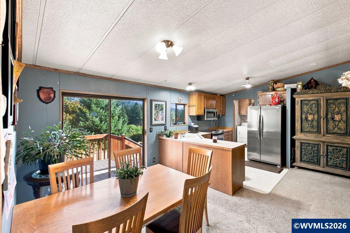 660 Harrington Road Falls City, OR 97344 - Photo 18 of 26 Gallery Image 18