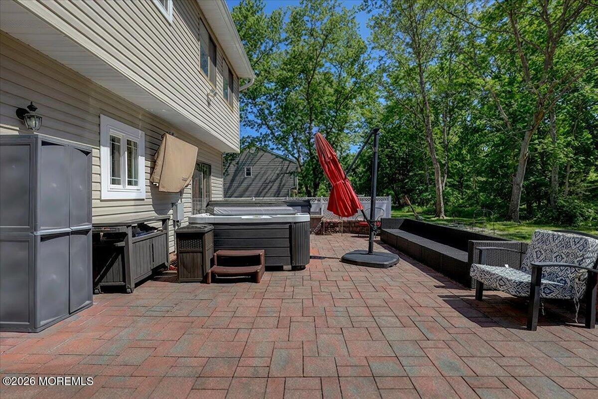 33 Ashford Road Jackson, NJ 08527 - Photo 63 of 71 63-Patio