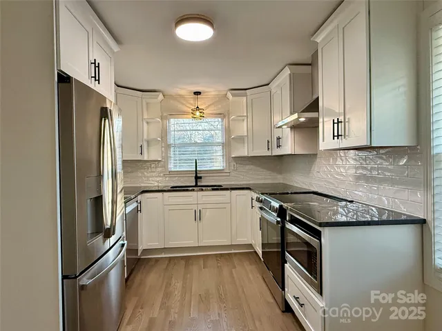 $335,000 | 647 East Black Street, Rock Hill, SC 29730