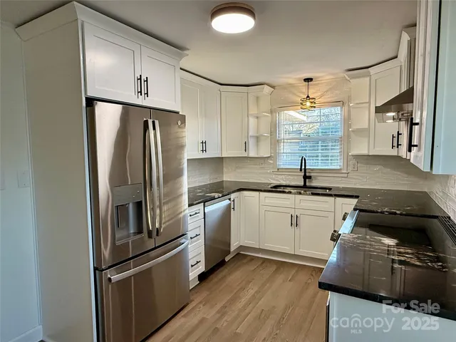 $335,000 | 647 East Black Street, Rock Hill, SC 29730