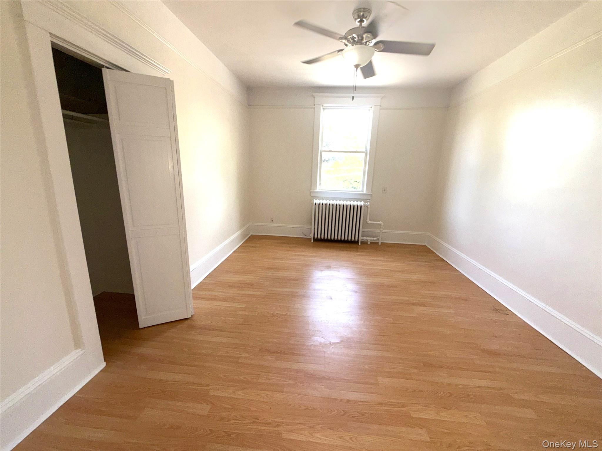 632 Middle Neck Road, Unit 2 Great Neck, NY 11023 - Photo 8 of 14