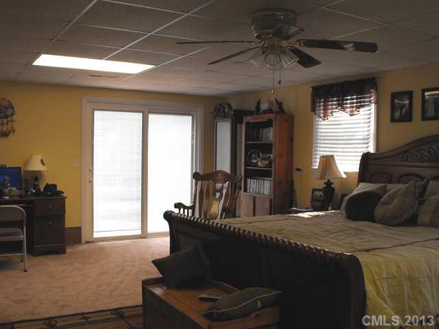 546 Warner Road Troy, NC 27371 - Photo 8 of 16 Gallery Image 8