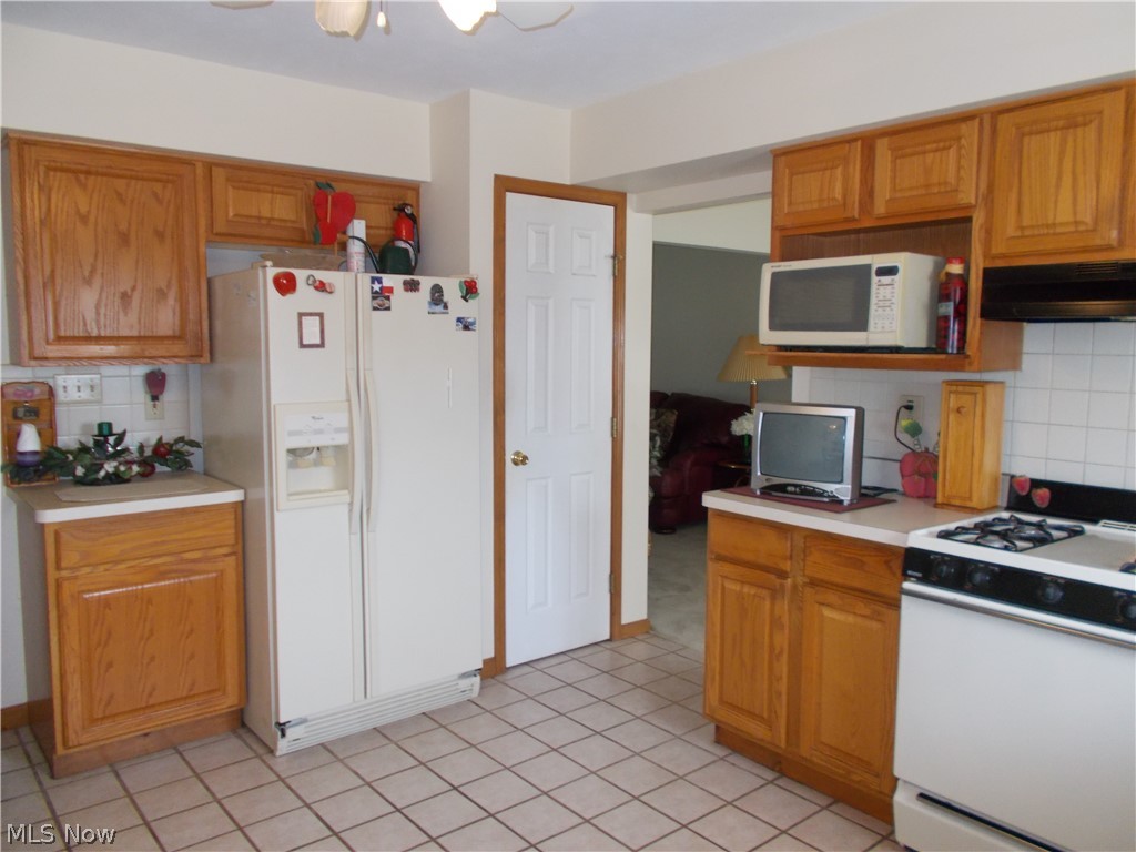 5918 Turney Road Garfield Heights, OH 44125 - Photo 5 of 23