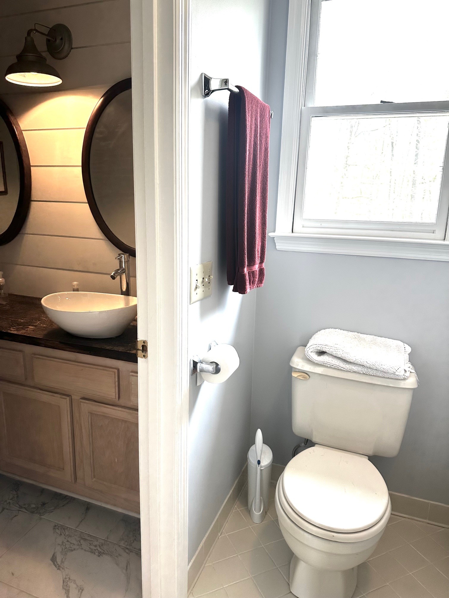 5292 Old Harding Road Franklin, TN 37064 - Photo 23 of 25 a bathroom with a toilet and a sink
