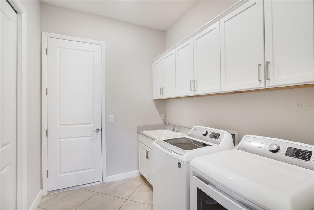 16228 Tradewind Terrace Lakewood Ranch, FL 34211 - Photo 21 of 71