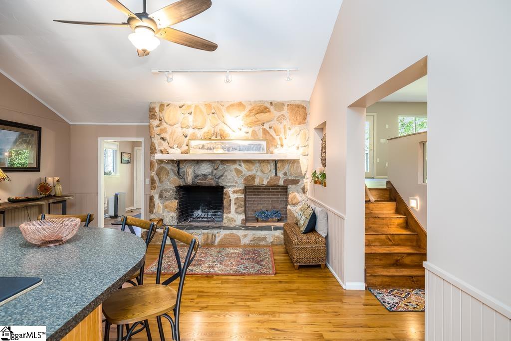 287 Seneca Springs Landing Road Seneca, SC 29678 - Photo 2 of 36 Gallery Image 2
