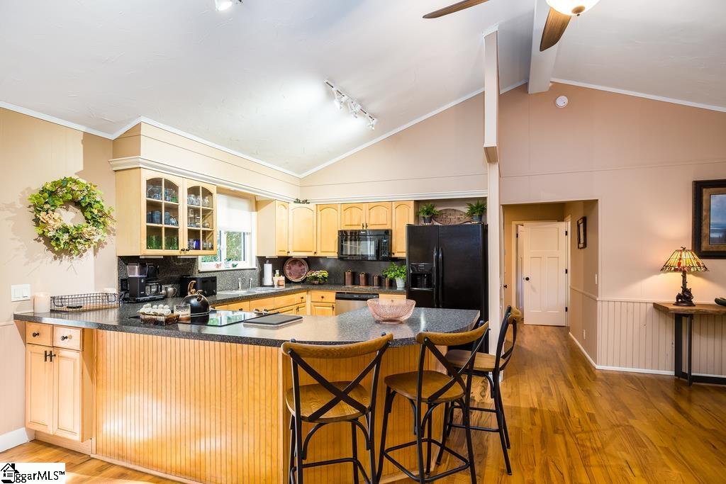 287 Seneca Springs Landing Road Seneca, SC 29678 - Photo 3 of 36 Gallery Image 3
