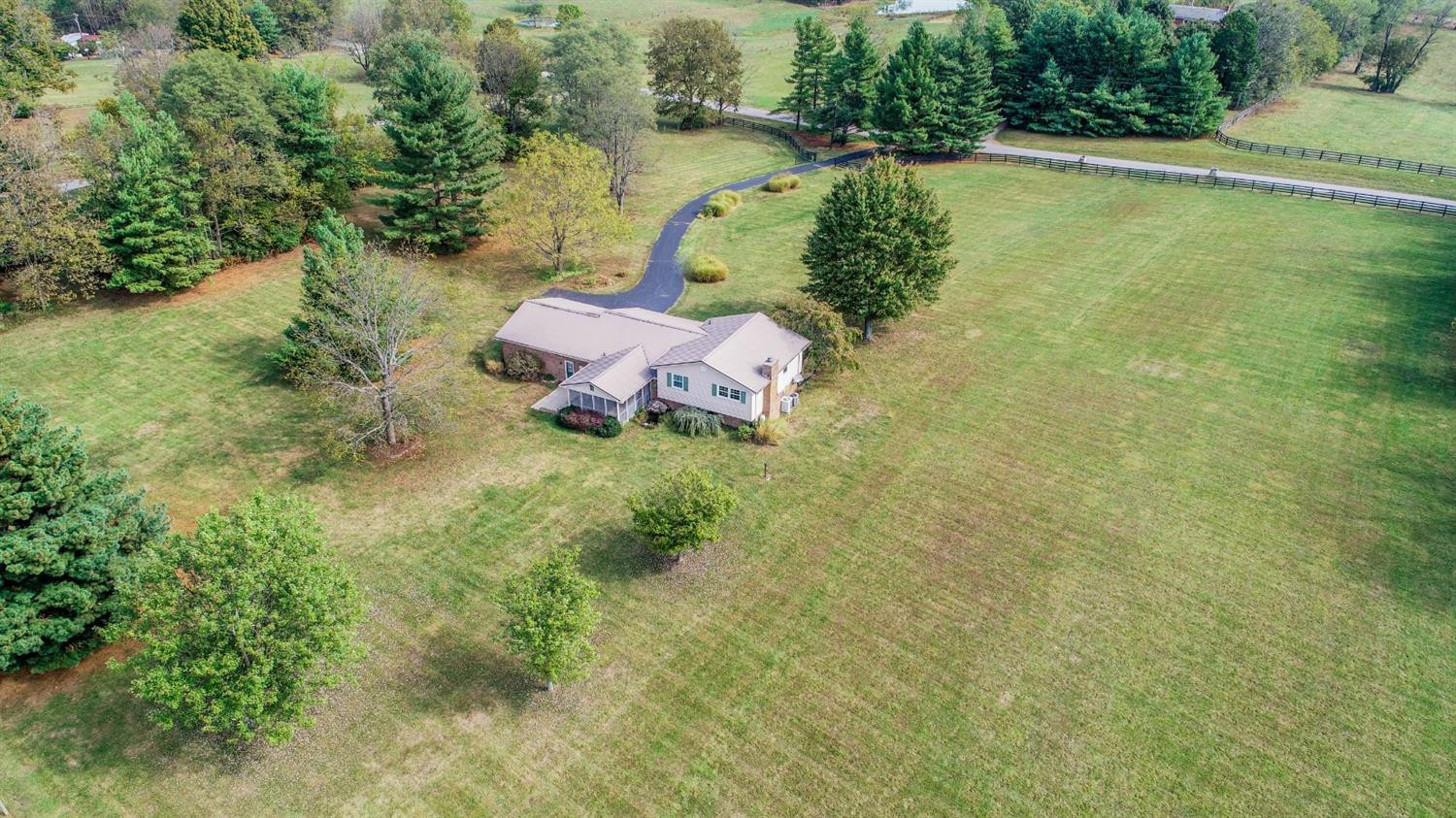 1701 Newtown Leesburg Road Georgetown, KY 40324 - Photo 5 of 30 Listing Photo