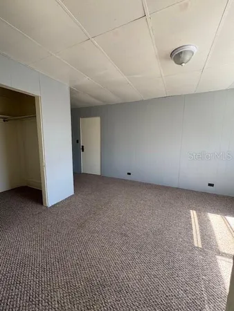 a view of a livingroom with an empty space