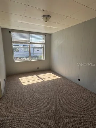 a view of empty room with window