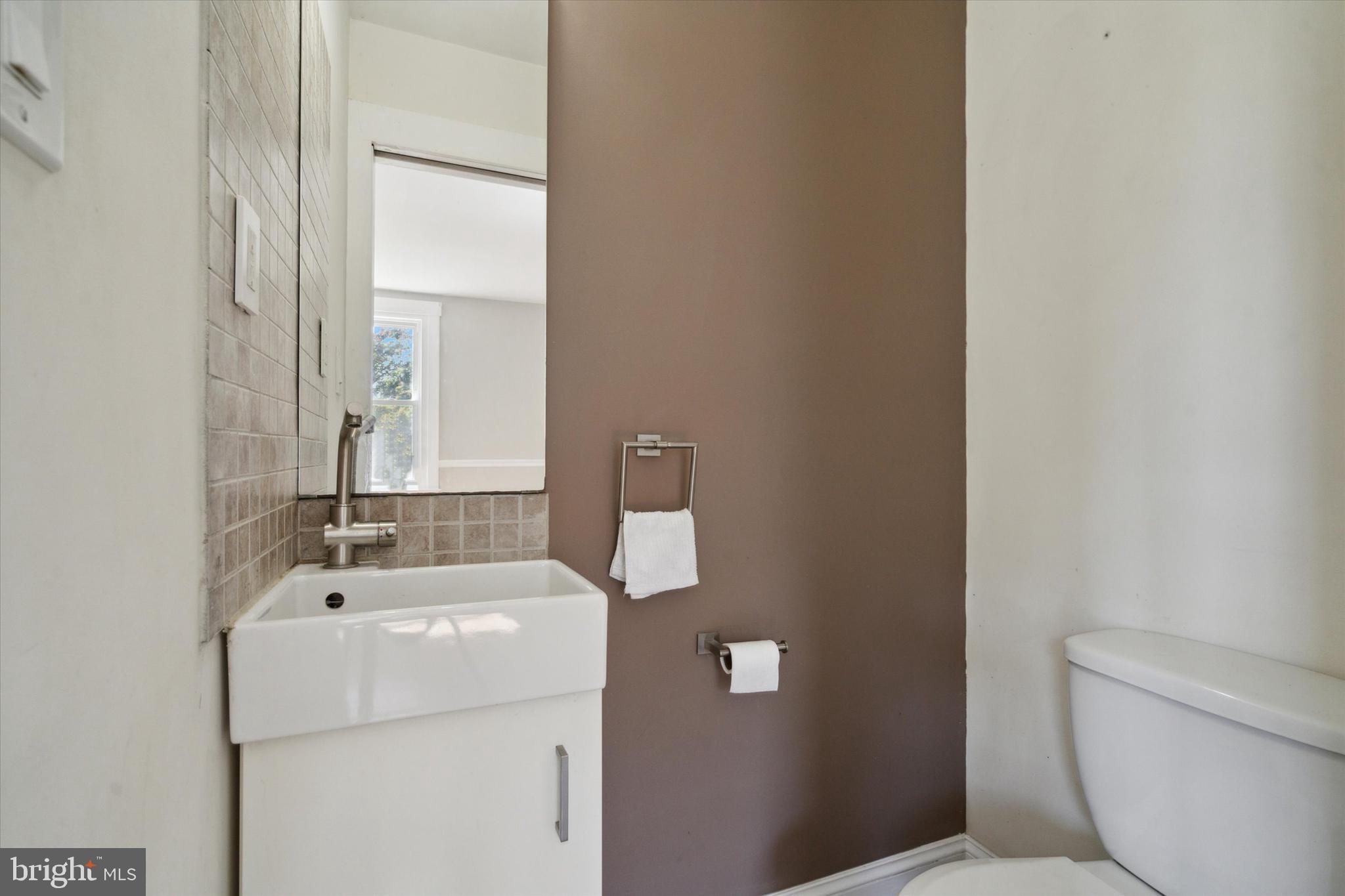 663 Roxborough Avenue Philadelphia, PA 19128 - Photo 12 of 25 Gallery Image 12