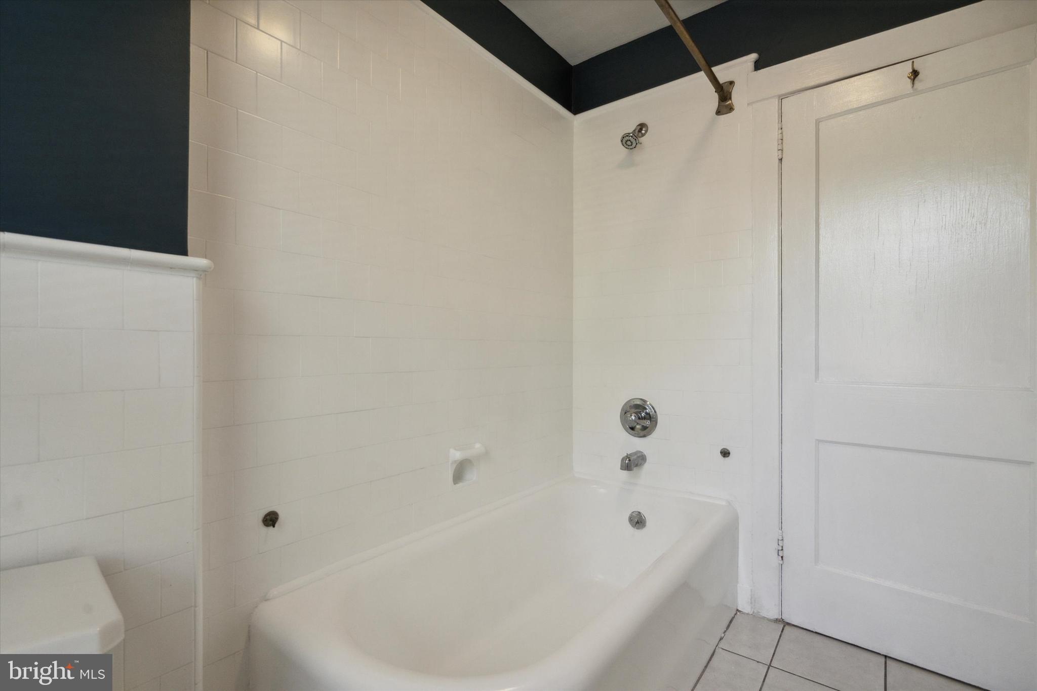 663 Roxborough Avenue Philadelphia, PA 19128 - Photo 18 of 25 Gallery Image 18