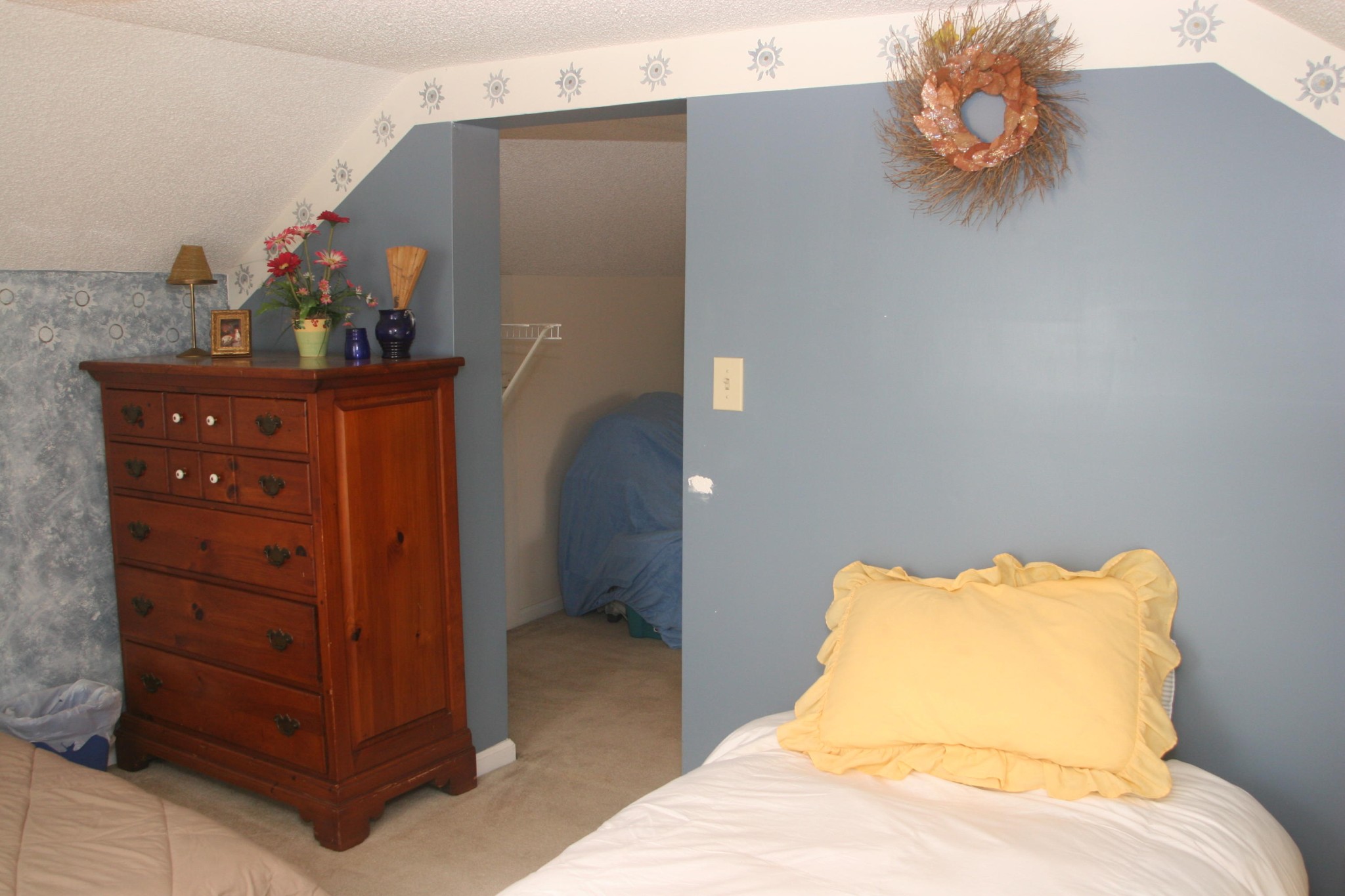 1953 Roslin Road Jamestown, TN 38556 - Photo 18 of 19 a bedroom with a bed and a dresser