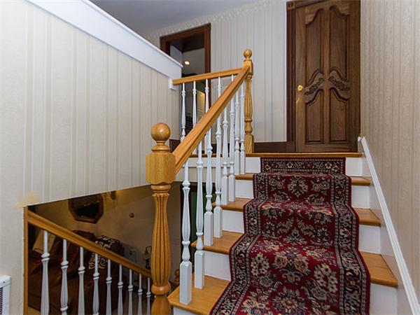48 Lantern Road Belmont, MA 02478 - Photo 3 of 28 Gallery Image 3