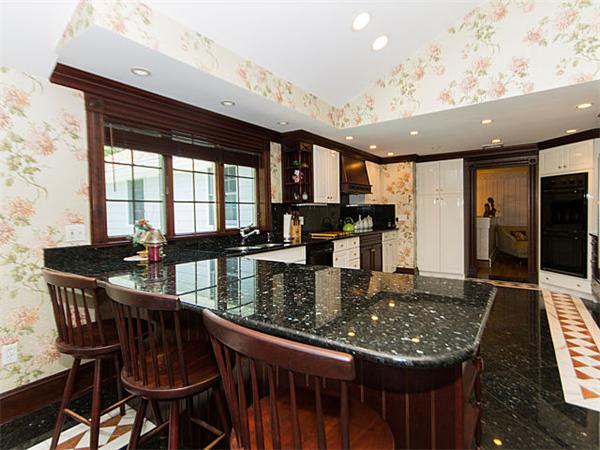 48 Lantern Road Belmont, MA 02478 - Photo 7 of 28 Gallery Image 7